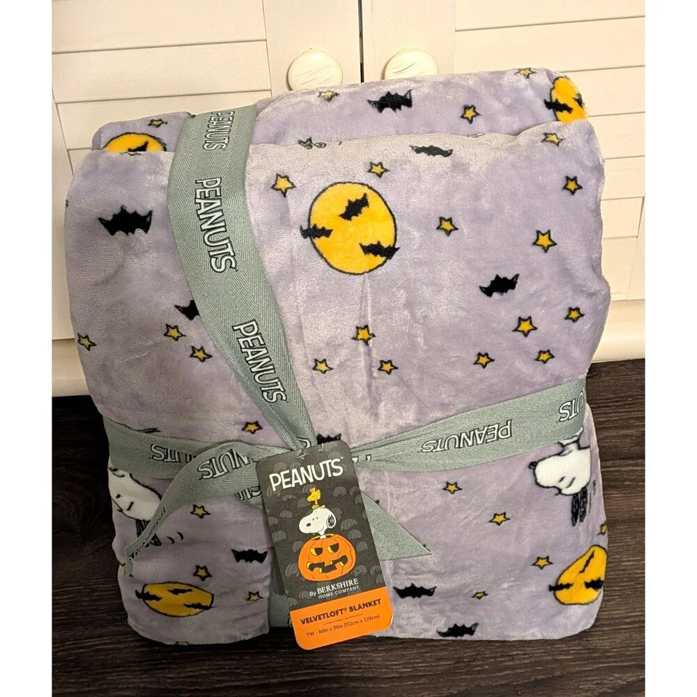 VIRAL Berkshire VelvetLoft Twin Blanket Halloween Snoopy Woodstock Peanuts 60x90